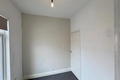 2 bedroom terraced house to rent, Vine Street, Darlington