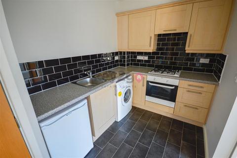 1 bedroom penthouse for sale, St. Matthews Close, Renishaw, Sheffield, S21