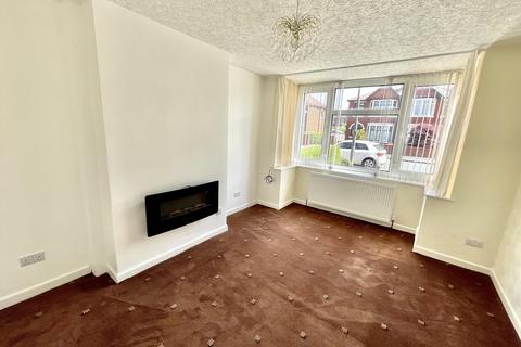 3 bedroom semi-detached house to rent, GAYTHORNE AVENUE, Preston PR1