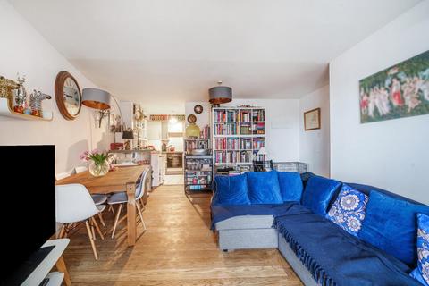 2 bedroom flat for sale, Church Road, Acton