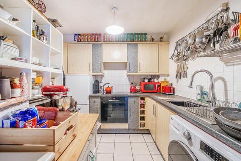 2 bedroom flat for sale, Church Road, Acton