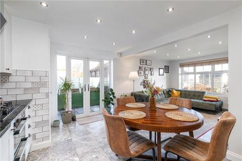 12 Adel Mead, Adel, Leeds, LS16 8LB