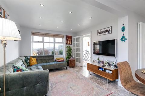 12 Adel Mead, Adel, Leeds, LS16 8LB