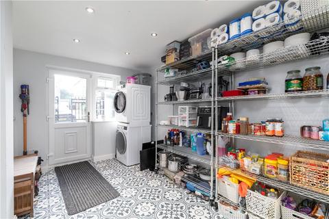 12 Adel Mead, Adel, Leeds, LS16 8LB