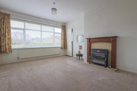 2 bedroom semi-detached bungalow for sale, Silverstone Avenue, Cheadle