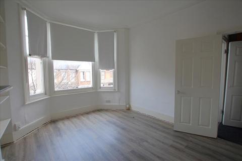 2 bedroom flat to rent, Vartry Road, Tottenham, London, N15