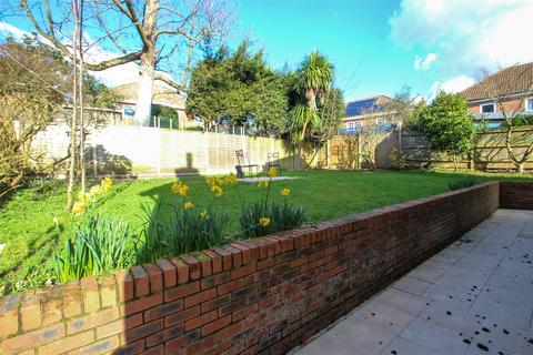 4 bedroom detached house for sale, Old Priory Close, Hamble, Southampton, Hampshire, SO31