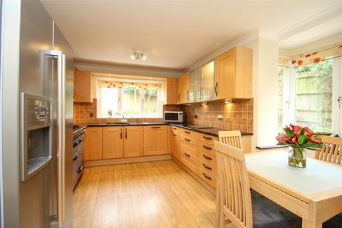 4 bedroom detached house for sale, Old Priory Close, Hamble, Southampton, Hampshire, SO31