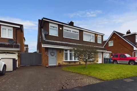 9 Rydal Close, Astley, Manchester, M29 7EQ