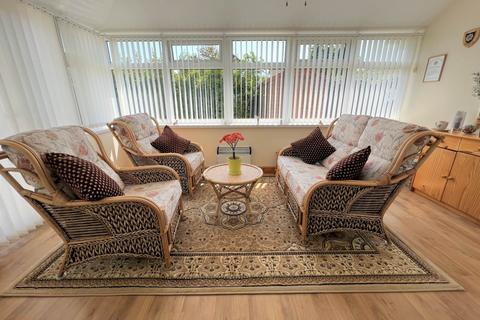 21 Armada Way, Westward Ho, Bideford, EX39 1XB