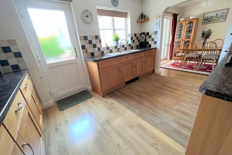21 Armada Way, Westward Ho, Bideford, EX39 1XB