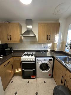 1 bedroom maisonette for sale, Westland Close, Stanwell Village