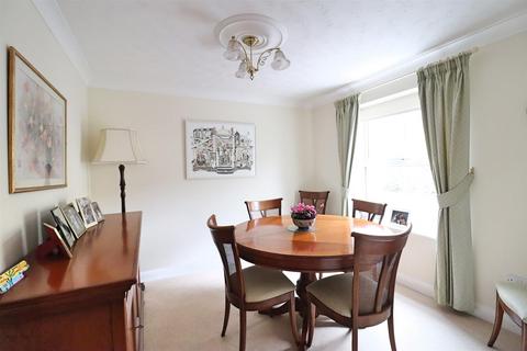 5 bedroom detached house for sale, Church Meadows, Bocking, Braintree