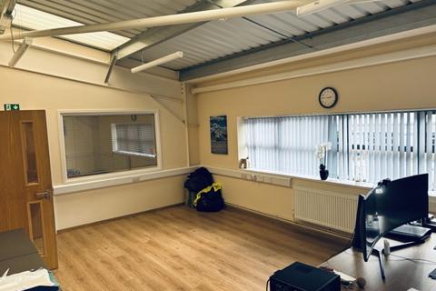 Industrial unit for sale, Saltash PL12