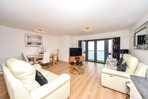 2 bedroom apartment for sale, Penmaen Bod Elias, Old Colwyn, Colwyn Bay, Conwy, LL29