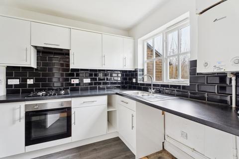 25 Bevan Hill, Chesham, HP5 2QS