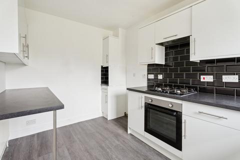25 Bevan Hill, Chesham, HP5 2QS