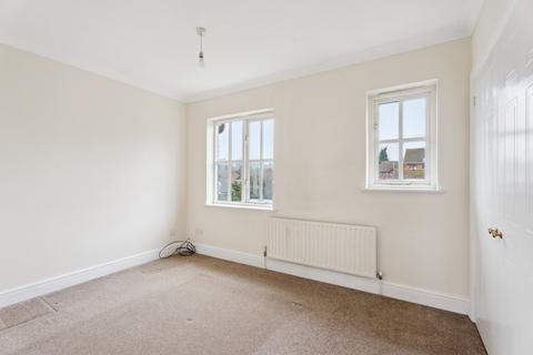 25 Bevan Hill, Chesham, HP5 2QS