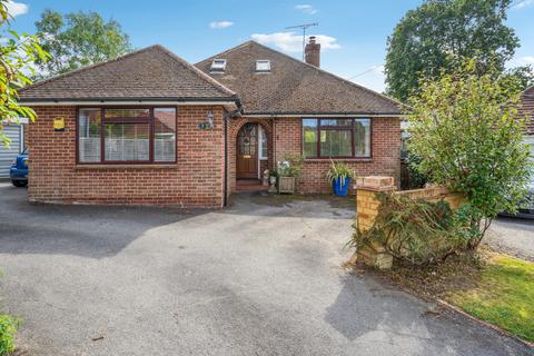 4 bedroom chalet for sale, Linington Avenue, Ley Hill, Buckinghamshire