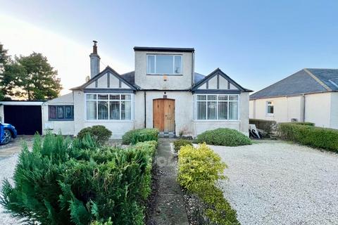 4 bedroom detached bungalow for sale, 27 Auldlea Road, Beith