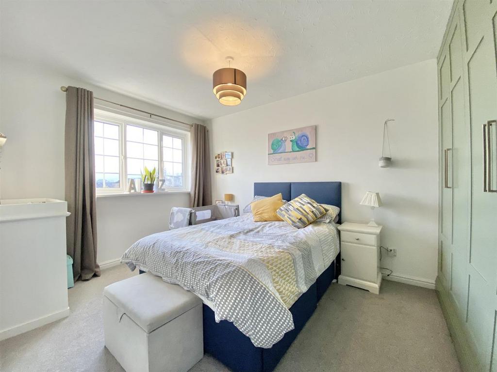 Thumbnail IMG 9444.jpg