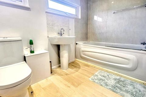 7 Cherhill Covert, Birmingham, B14 5YB