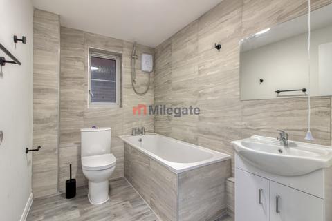 1 bedroom flat to rent, Kiver Road, London N19