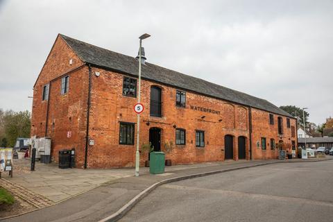 Mixed use for sale, Union Wharf, Leicester Road, Market Harborough, Leicestershire, LE16 7UW