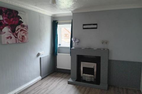 1 bedroom flat for sale, Trevaughan