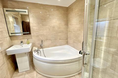 4 bedroom end of terrace house for sale, Chesterwood Terrace, Pelaw, Gateshead, NE10