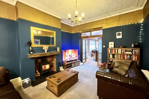4 bedroom end of terrace house for sale, Chesterwood Terrace, Gateshead, NE10