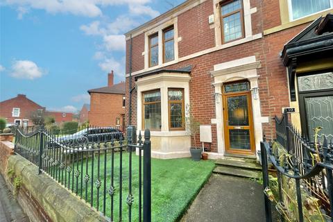 4 bedroom end of terrace house for sale, Chesterwood Terrace, Gateshead, NE10