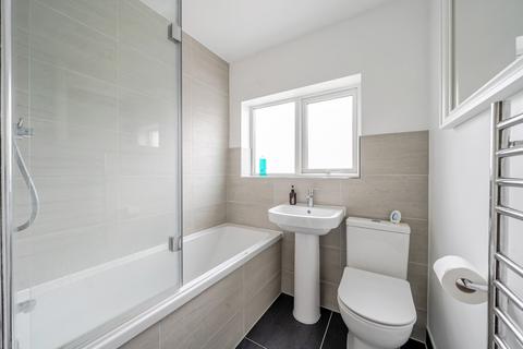 22 Queensway, West Wickham, BR4 9ER