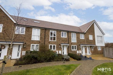 2 bedroom terraced house for sale, Juniper Way, Folkestone, CT18