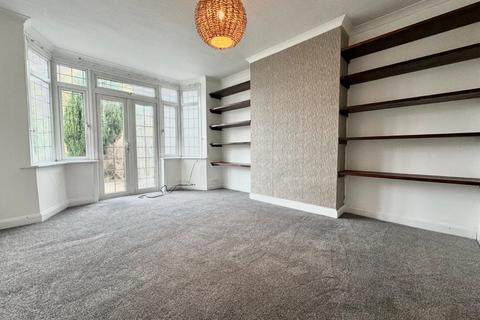 4 bedroom semi-detached house to rent, Solihull Road, Shirley, Solihull, West Midlands, B90