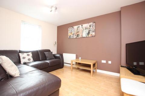 4 bedroom terraced house to rent, Casson Drive, Bristol BS16