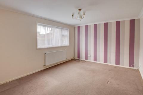 3 bedroom terraced house for sale, Aintree Close, Catshill, Bromsgrove, Worcestershire, B61