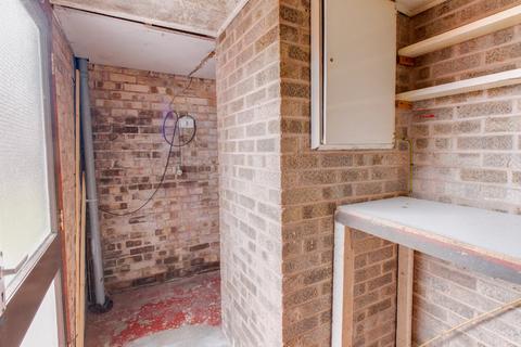 3 Aintree Close, Catshill, Bromsgrove, B61 0LN