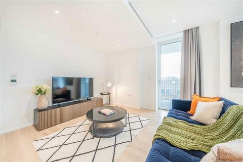 2 bedroom flat to rent, York Place, London SW11