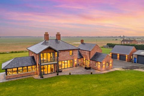 5 bedroom detached house for sale, Youngers Lane, Skegness PE24