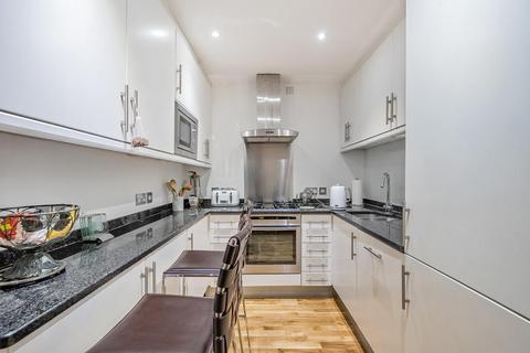 2 Octavia Mews, London, W9 3LQ