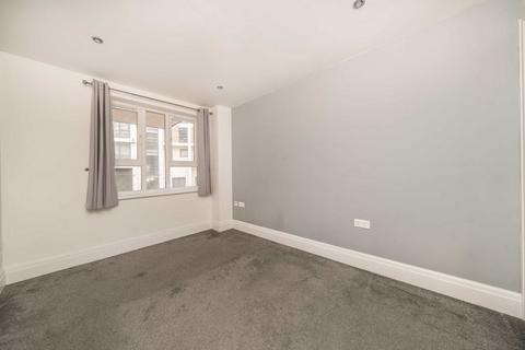 1 bedroom flat for sale, Royal Quarter, Kingston Upon Thames KT2