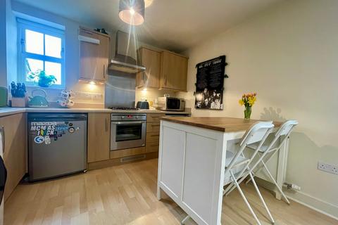 2 bedroom apartment for sale, Farnborough Drive, Daventry, Northamptonshire, NN11 8AL