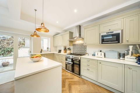 5 Montefiore Street, London, SW8 3TL