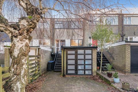 3 bedroom terraced house for sale, Acorn Gardens, Crystal Palace