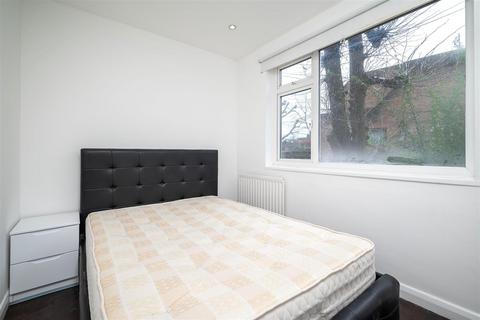 1 bedroom house for sale, Prince Of Wales Road, Kentish Town NW5