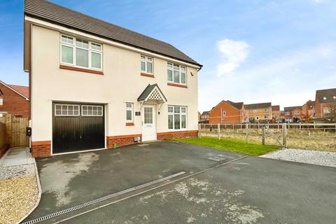 3 bedroom detached house for sale, Woodlark Walk, Goldthorpe