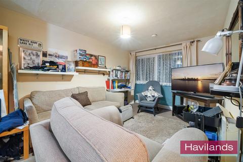 1 bedroom flat for sale, Hansart Way, Enfield