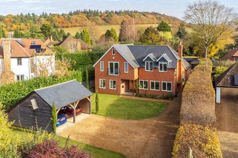 5 bedroom detached house for sale, Tilehouse Road, Guildford, GU4