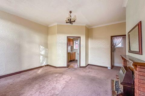 2 bedroom terraced house for sale, St Johns View, Batley